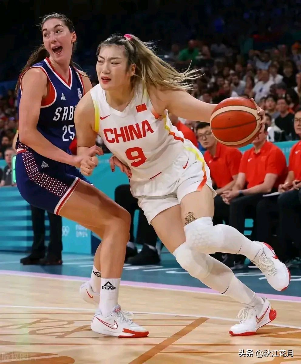 开云官方app入口-马绍尔群岛女篮在对抗危地马拉队中奋力一搏